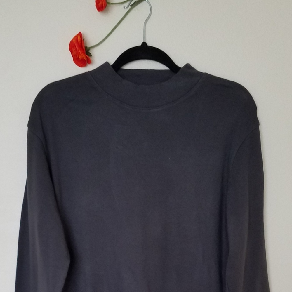 🔴Bundle 2 items for $15🔴  T-shirt